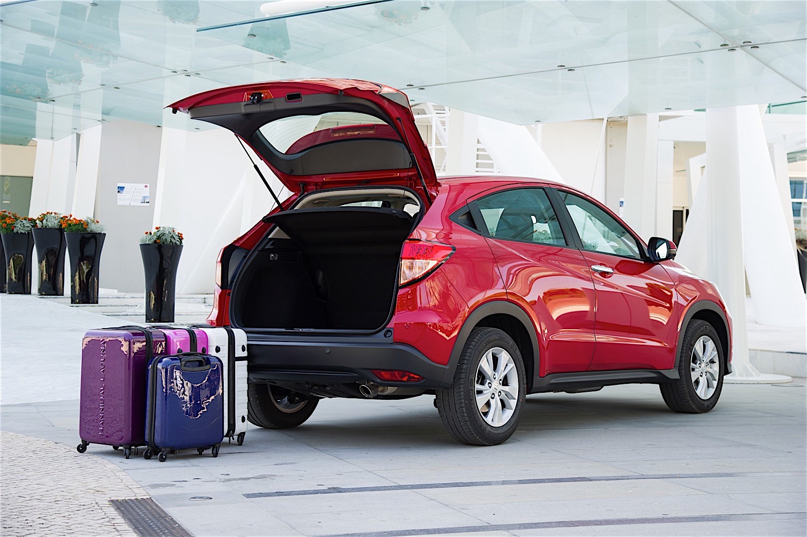 https://wcar.sets.lv/cars/Honda/HR-V krosovers/56324033389c79afa7e3b1044658deb1.jpg